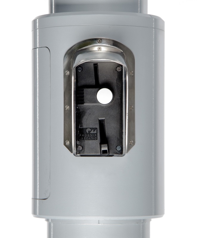 Observation telescope equipped with a coin operated machine